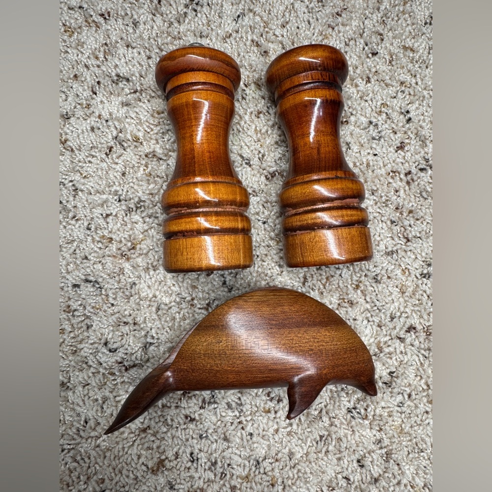Baribocraft Salt & Pepper Mill Grinder 5.5” Wood Stain and Whale napkin holder